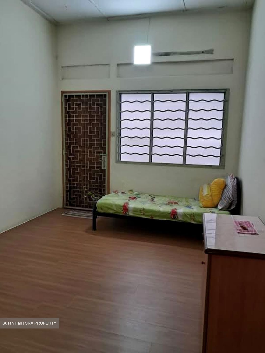 Saint Michael's Road (D12), Terrace #599745421